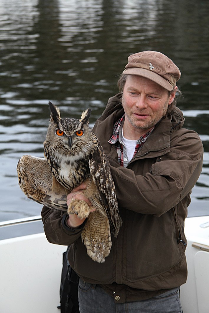 Ingar Jostein Øien med hubro Ingar Jostein Øien med hubro
