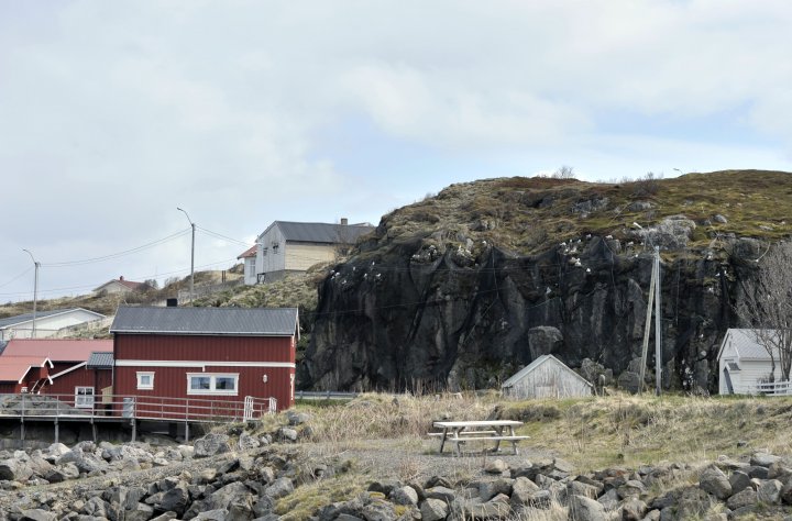 Må fjernes Må fjernes