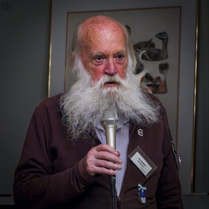 Jon Fjeldså Jon Fjeldså